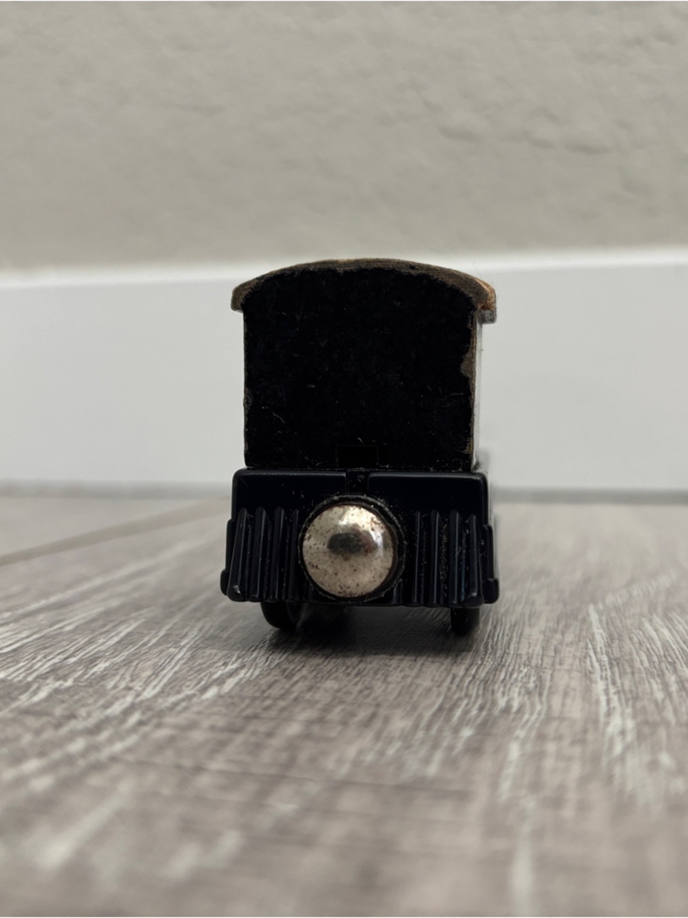 Wooden Mavis - Thomas & Friends - Picture 4 of 8